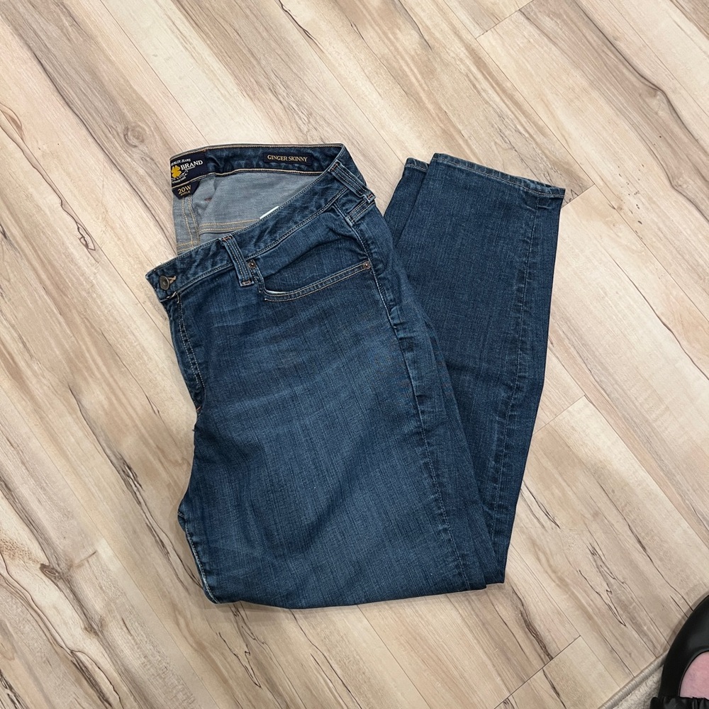 Lucky Brand Blue Denim Ankle Jeans 20W
